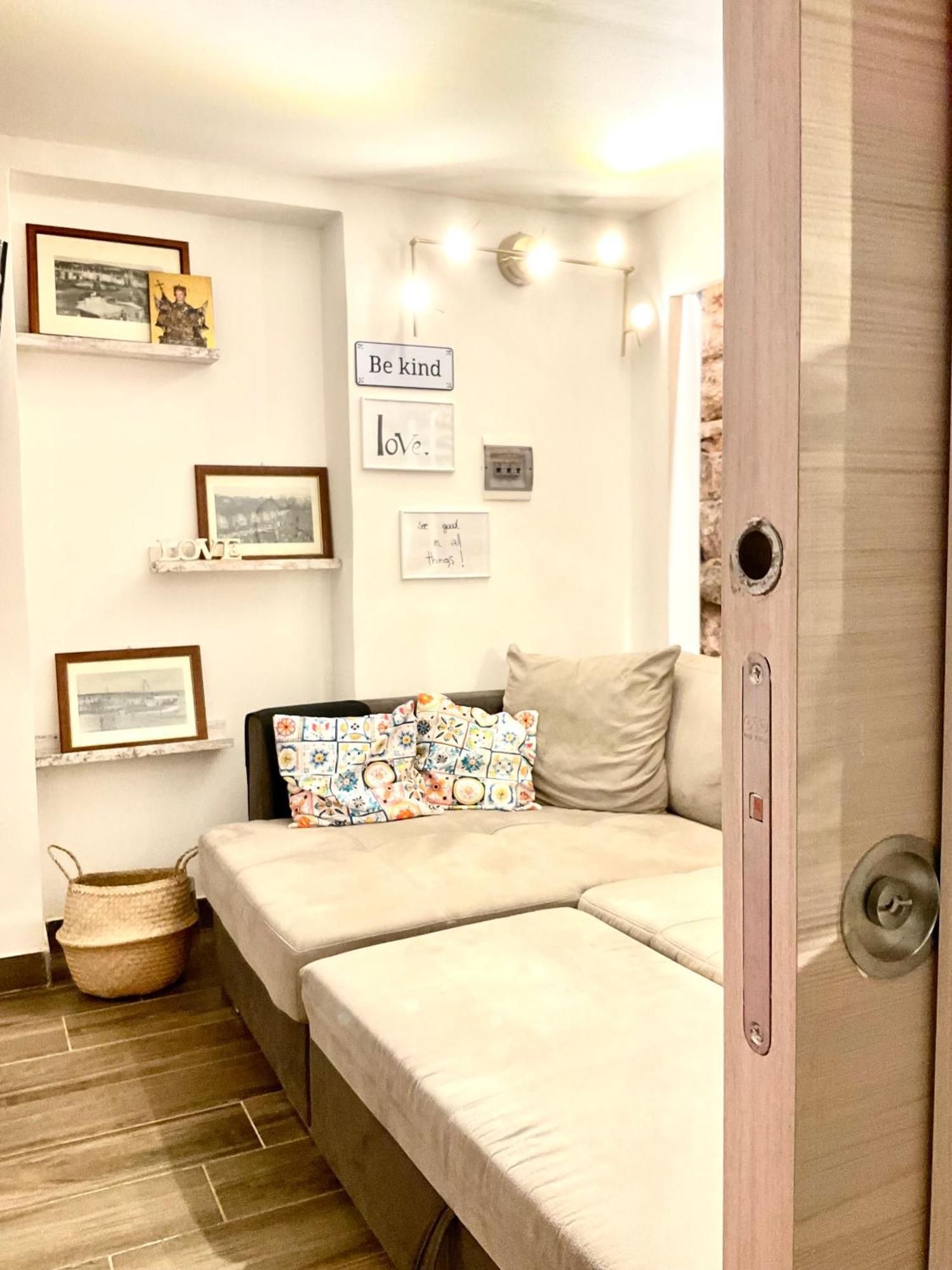 Mizzicahome Solemare Катания Экстерьер фото