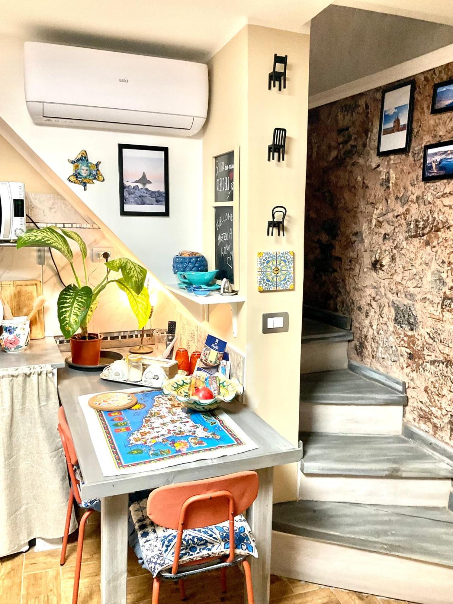 Mizzicahome Solemare Катания Экстерьер фото